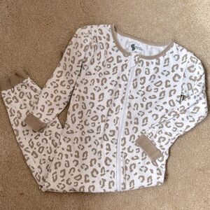 Spoonie Threads, G-Tube Adaptive pjs, cheetah print, ostomy, catheter, medical